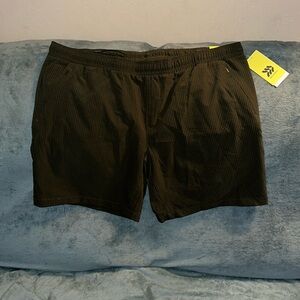 All in motion olive green size 38 shorts New